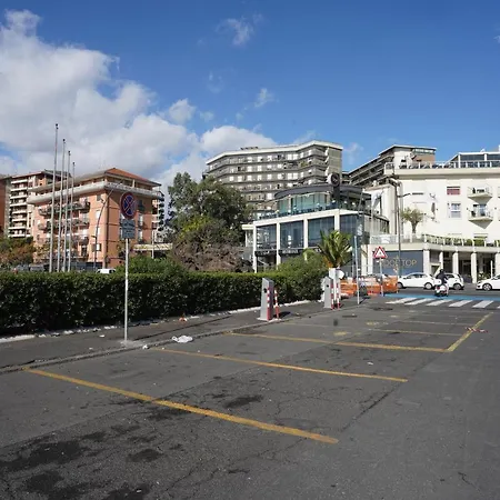 R-home Li Cuti Apartman