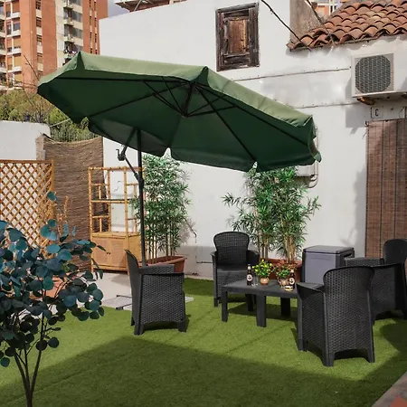 R-home Li Cuti Apartman *