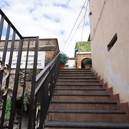 R-home Li Cuti Apartman