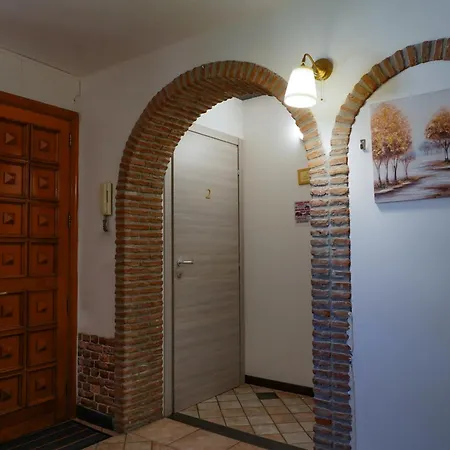 R-home Li Cuti Apartman