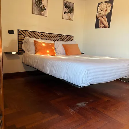 R-home Li Cuti Apartman Catania
