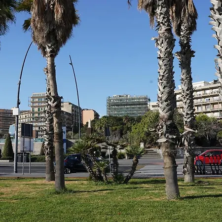 R-home Li Cuti Apartment *