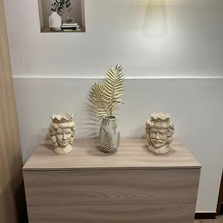 Apartment R-home Li Cuti Catania