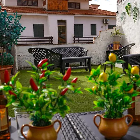 R-home Li Cuti Apartment